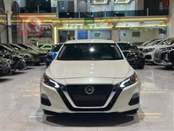 نیسان ئەلتیما